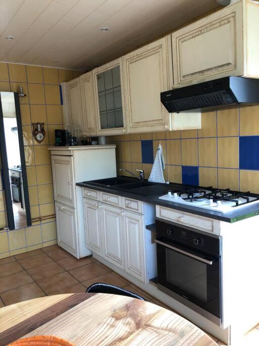 Appartement Type Loft Avec Terrasse Cherbourg-en-Cotentin Exteriér fotografie