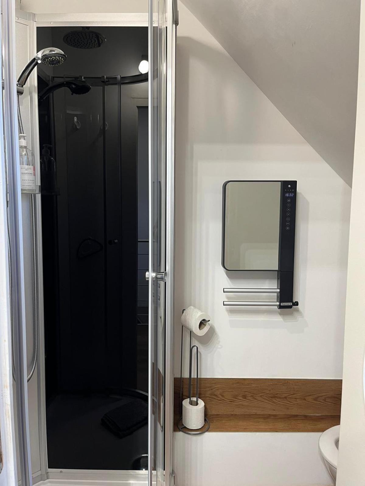 Appartement Type Loft Avec Terrasse Cherbourg-en-Cotentin Exteriér fotografie
